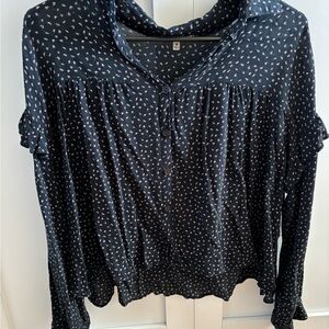 Navy & light pink Ruffled Notched Collar Blouse